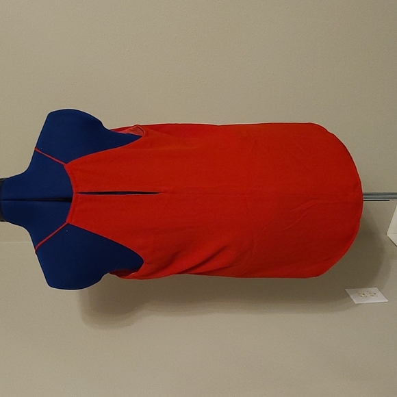 Express Reversible Tank - Picture 2 of 3